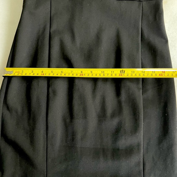 Lulu’s Fitted Midi Dress - Sleeveless Fitted Black Knee Length Dress - Picture 8 of 8